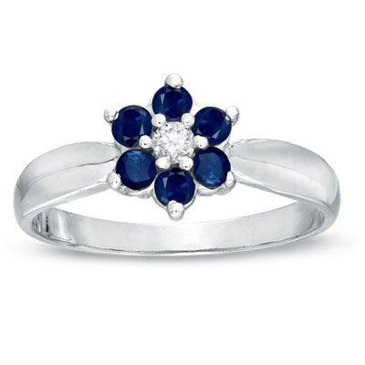 0.43cttw Sapphire and Diamond Flower Cluster Fashion Ring set in 14k Gold