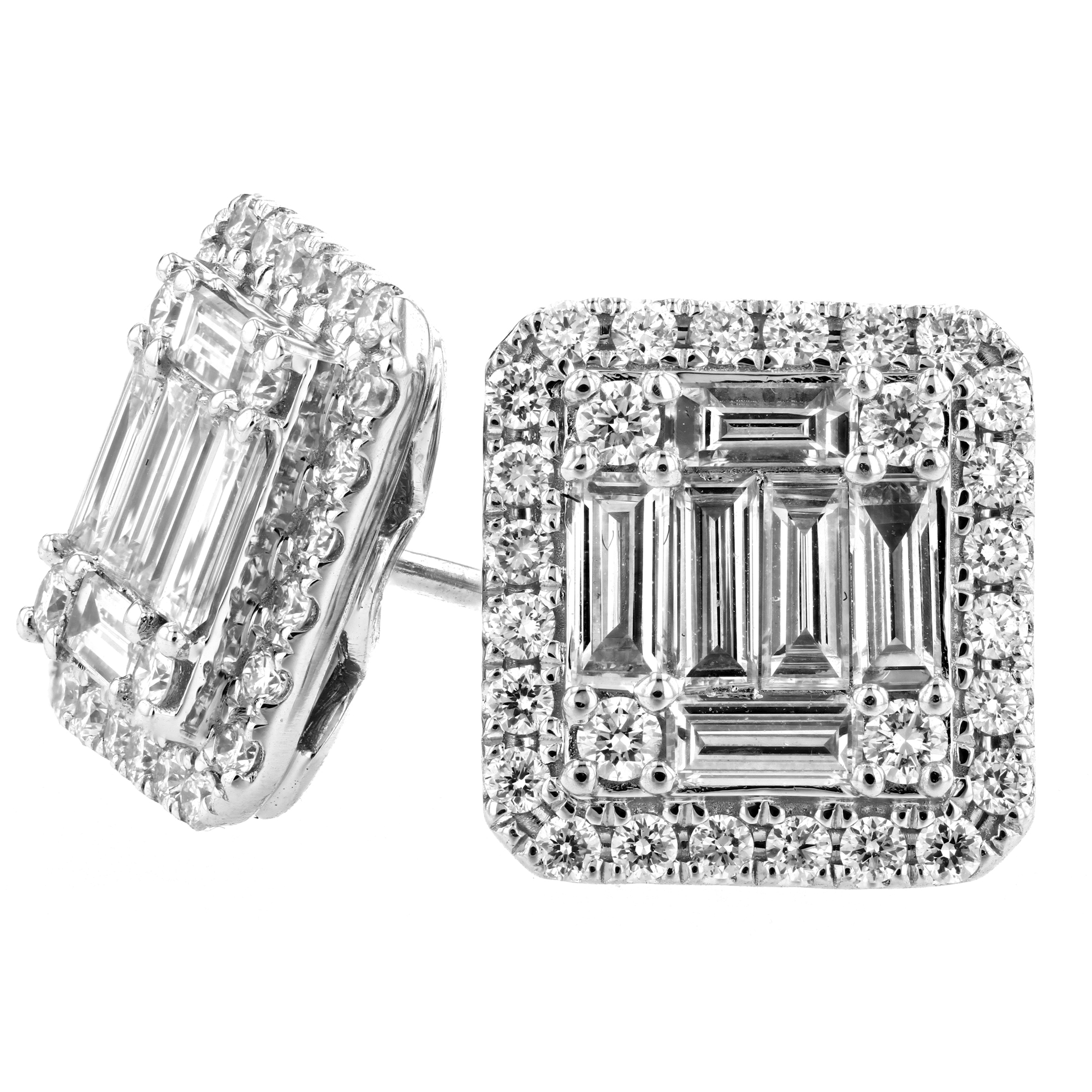 1.33ctw Diamond Cluster Earrings in 18k White Gold