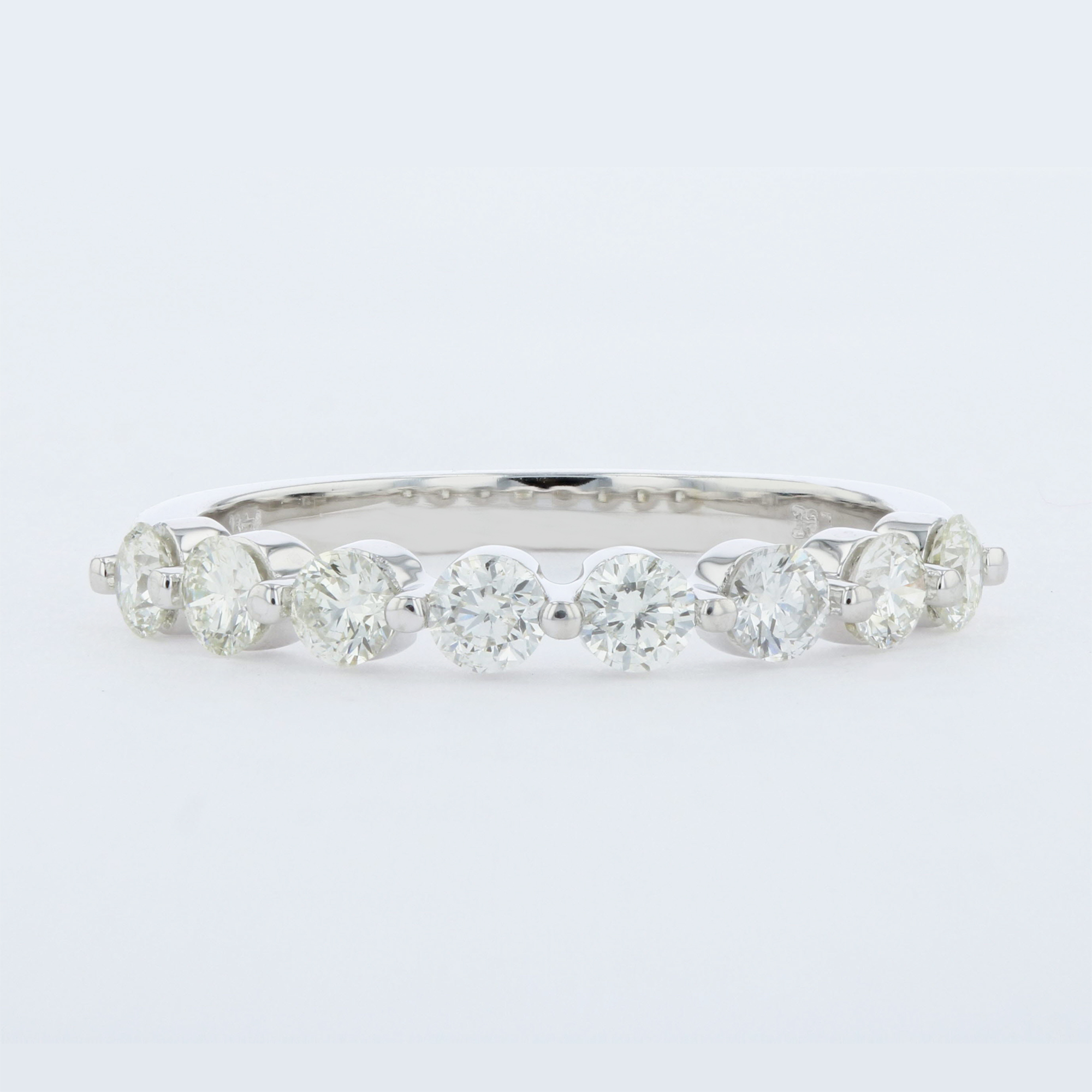 0.75ctw Diamond Wedding Band in 14k White Gold